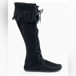 Minnetonka Front Lace Knee High Moccasins Size 6